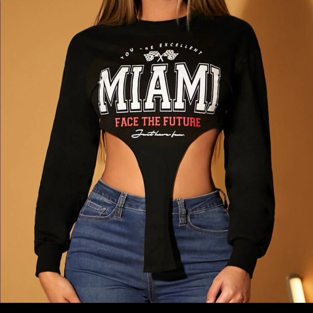 Cropped sweatshirt